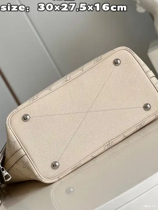 VUITTON LOUIS MM BLOSSOM 0513